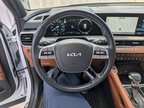 Used 2023 Kia Telluride SX X-Pro AWD/4WD image 11