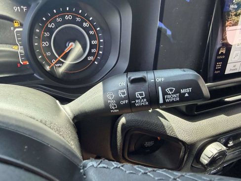 Used 2025 Jeep Wrangler Unlimited Sport AWD/4WD image 36