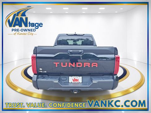 Used 2025 Toyota Tundra SR5 AWD/4WD image 7