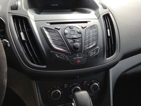 Used 2015 Ford Escape S FWD image 17