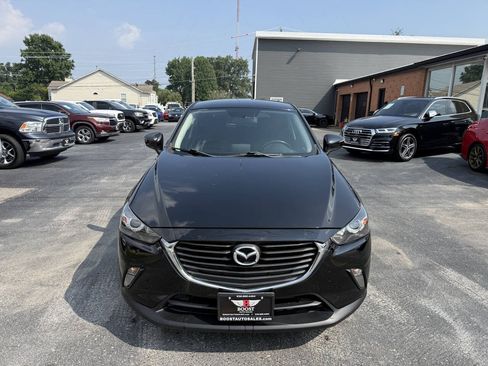 Used 2017 MAZDA CX-3 Touring FWD image 2