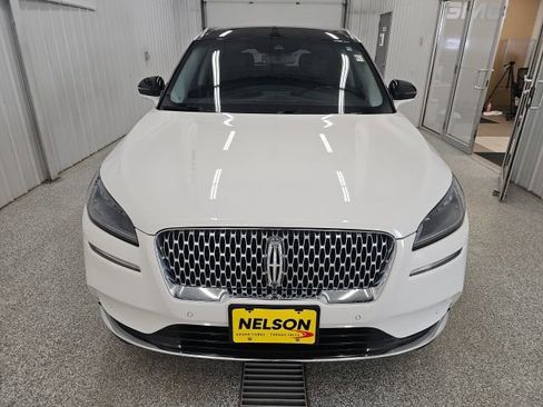 Used 2022 Lincoln Corsair Reserve w/ Equipment Group 201A image 5