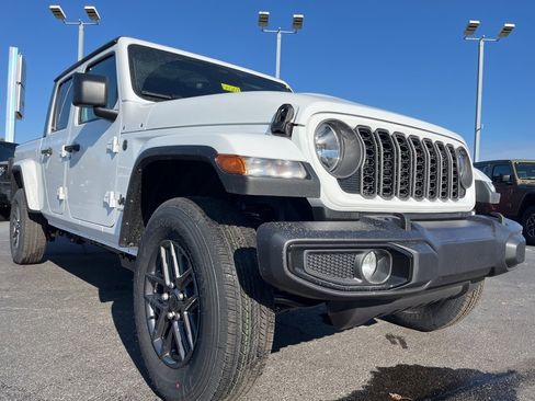 New 2026 Jeep Gladiator Sport image 60