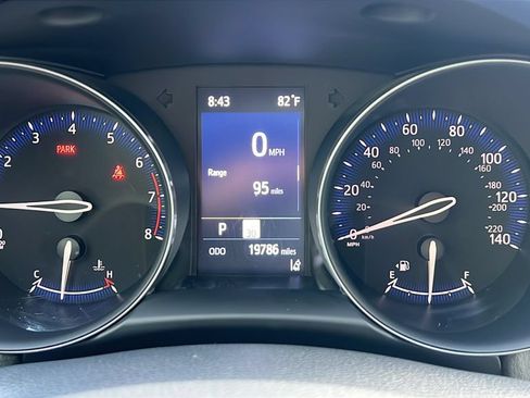Certified 2021 Toyota C-HR XLE FWD image 20
