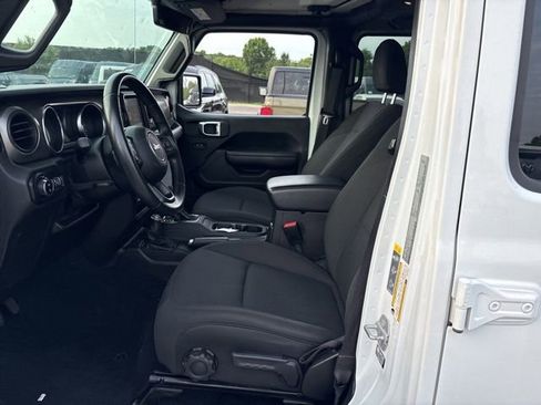 Used 2021 Jeep Gladiator Sport AWD/4WD image 21