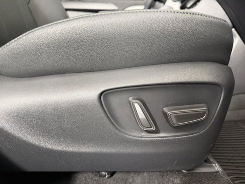 Used 2026 Toyota Grand Highlander AWD Hybrid image 38