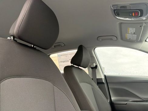 New 2026 Hyundai Kona SE AWD/4WD image 15
