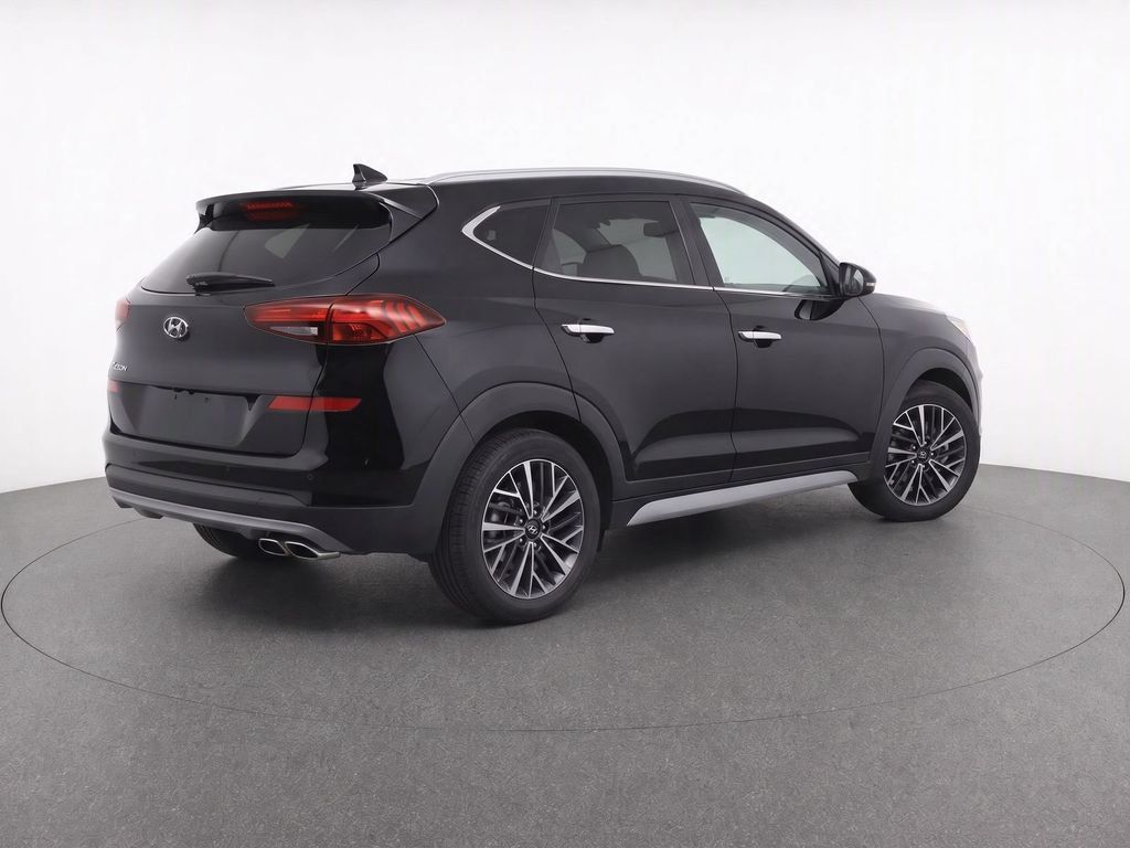 Used 2021 Hyundai Tucson Limited w/ Cargo Package FWD image 3
