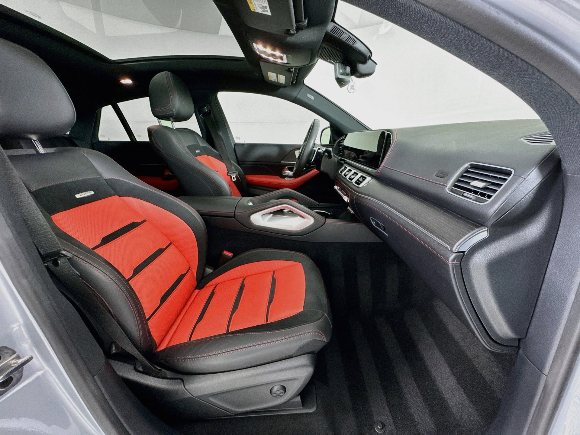 Certified 2024 Mercedes-Benz GLE 53 AMG 4MATIC Coupe image 31