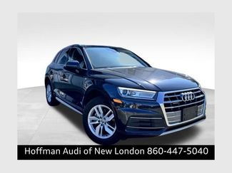 Used 2020 Audi Q5 2.0T Premium w/ Convenience Package AWD/4WD video 1