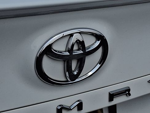 Used 2021 Toyota Camry SE FWD image 28