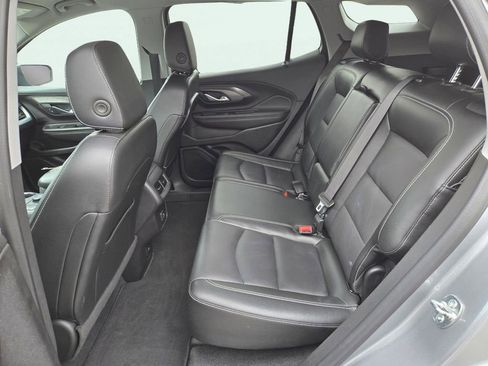 Used 2024 GMC Terrain SLT image 20