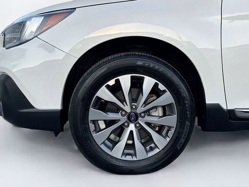 Used 2019 Subaru Outback 3.6R Touring w/ Popular Package #3A image 42