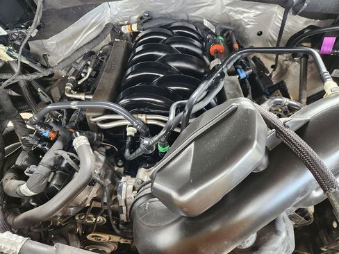 Used 2019 Ford F150 Platinum w/ Equipment Group 701A Luxury image 35