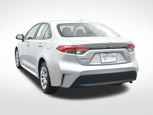 Used 2024 Toyota Corolla LE image 9