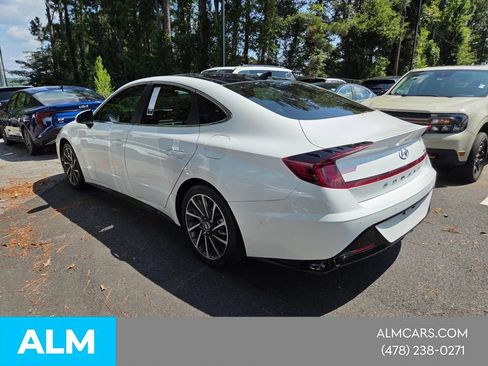Used 2023 Hyundai Sonata Limited w/ Cargo Package FWD image 6