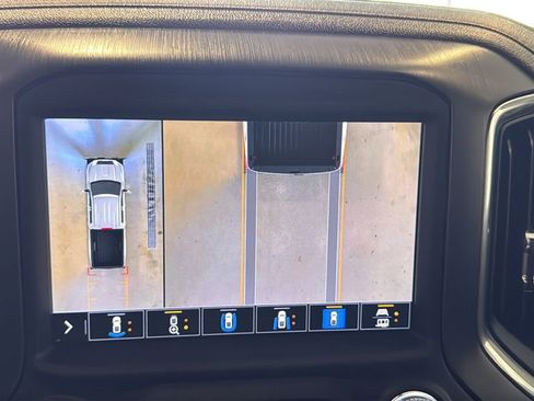 Used 2023 GMC Sierra 2500 AT4 w/ AT4 Preferred Package AWD/4WD image 39