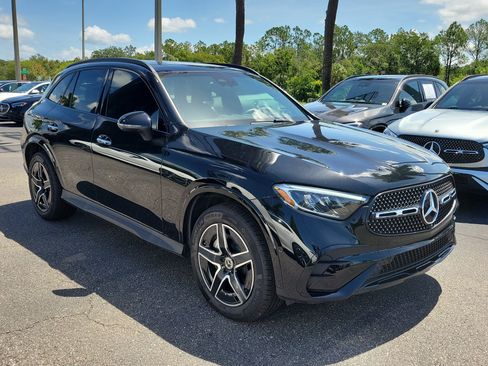 Certified 2026 Mercedes-Benz GLC 300 4MATIC image 2