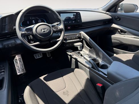 Certified 2026 Hyundai Elantra Sport FWD image 15