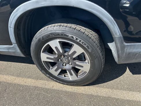 Used 2017 Honda Ridgeline RTL-E image 25