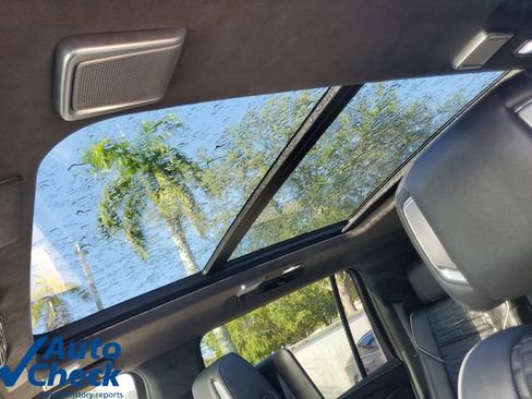 Certified 2023 Cadillac Escalade ESV Sport Platinum AWD/4WD image 22