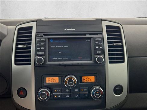 Used 2020 Nissan Frontier PRO-4X w/ Pro-4x Utility Package image 14