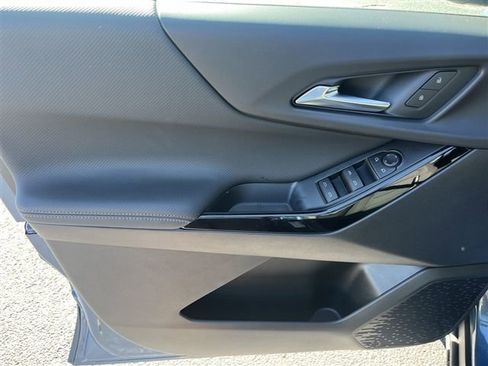 Used 2026 Chevrolet Equinox LT image 22