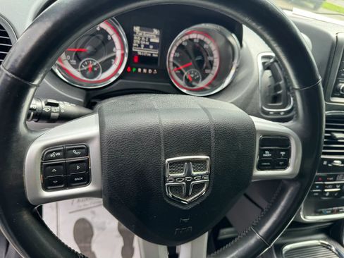 Used 2018 Dodge Grand Caravan GT FWD image 20