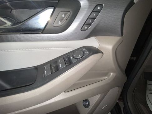 Used 2021 Chevrolet Traverse Premier w/ LPO, Floor Liner Package AWD/4WD image 13