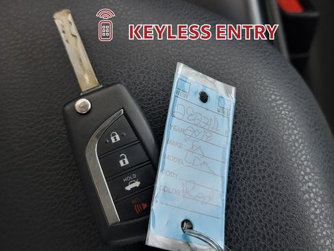 Used 2018 Toyota Camry SE FWD image 27