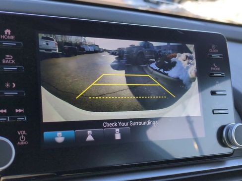 Used 2022 Honda Accord Sport image 28