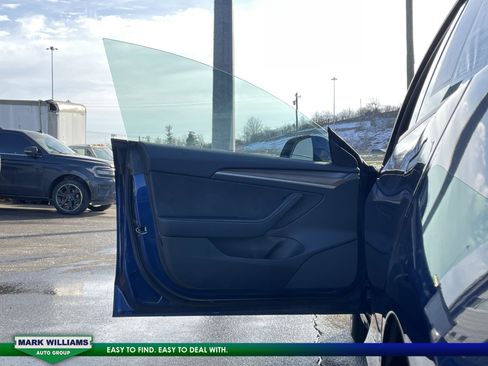 Used 2022 Tesla Model 3 Long Range image 9