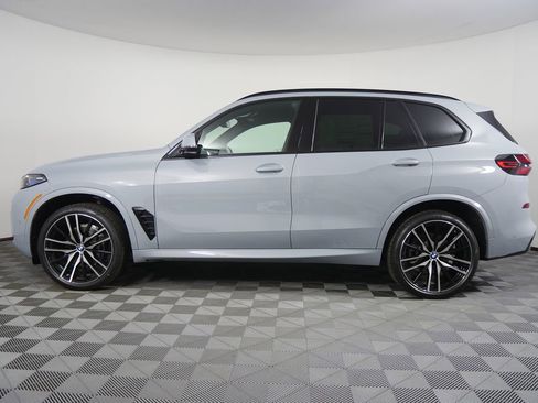 Used 2026 BMW X5 sDrive40i w/ M Sport Package RWD image 6