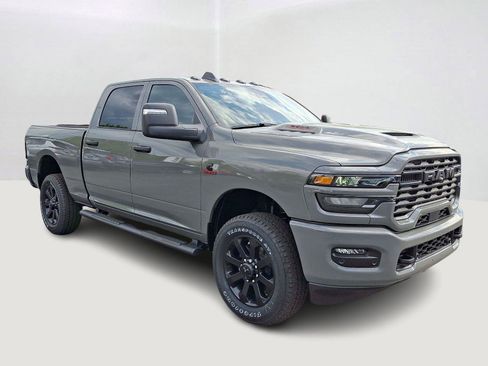New 2026 RAM 2500 Tradesman AWD/4WD image 2