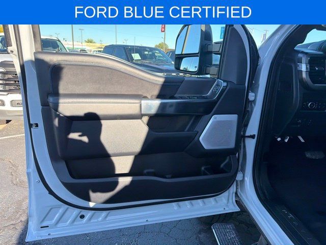 Used 2026 Ford F350 Platinum AWD/4WD image 22