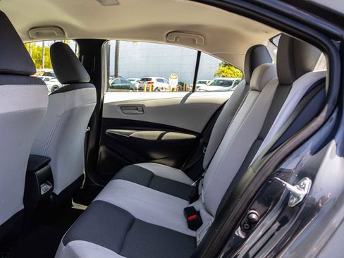 Used 2026 Toyota Corolla LE w/ LE Premium Package FWD image 17