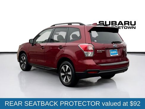 Used 2017 Subaru Forester 2.5i Premium image 6