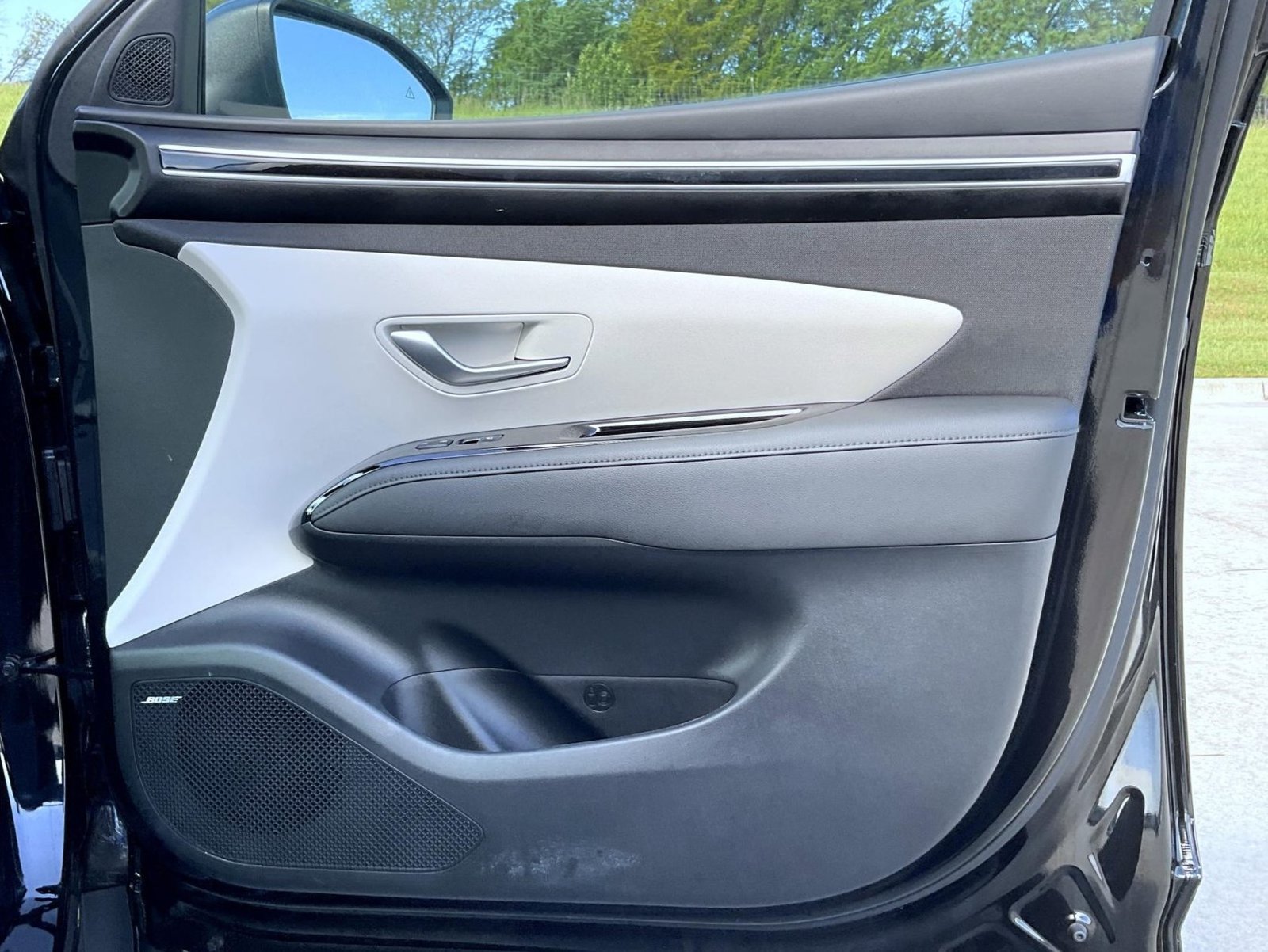 Certified 2024 Hyundai Tucson Limited AWD/4WD image 17