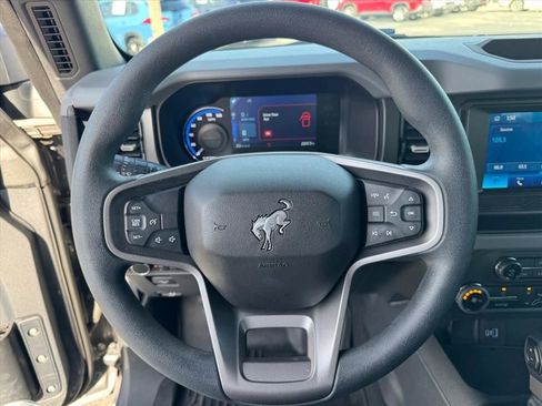 Used 2023 Ford Bronco 2-Door image 23