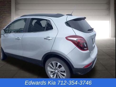Used 2019 Buick Encore Preferred image 2