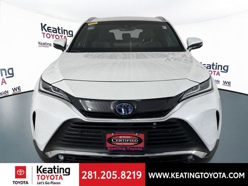 Certified 2024 Toyota Venza XLE image 12