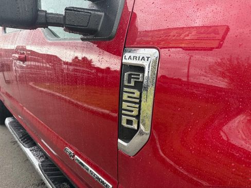 Used 2020 Ford F250 Lariat w/ Lariat Value Package AWD/4WD image 8