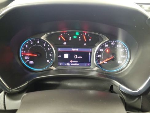 Used 2024 Chevrolet Equinox Premier AWD/4WD image 9