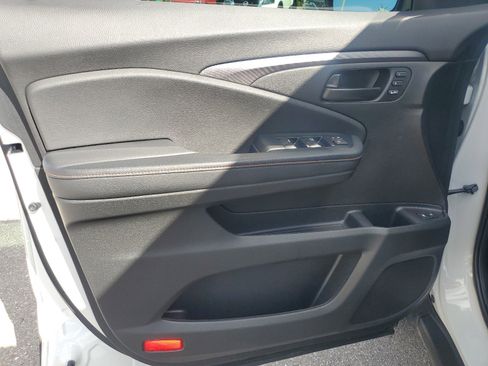 Used 2023 Honda Passport TrailSport image 26