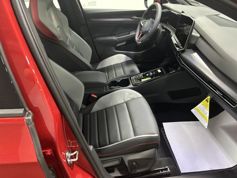 New 2025 Volkswagen GTI SE image 32