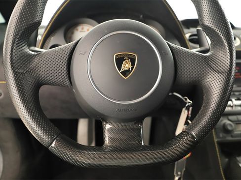 Used 2012 Lamborghini Gallardo LP 570-4 Performante image 21