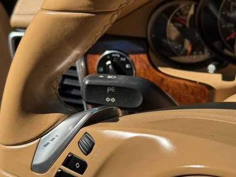 Used 2012 Porsche Panamera image 54