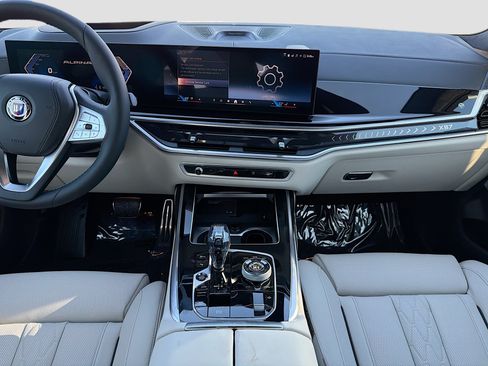 New 2026 BMW ALPINA XB7 AWD/4WD image 19