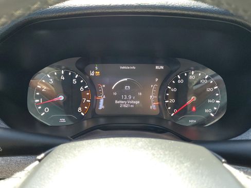 Used 2023 Jeep Compass Latitude image 22