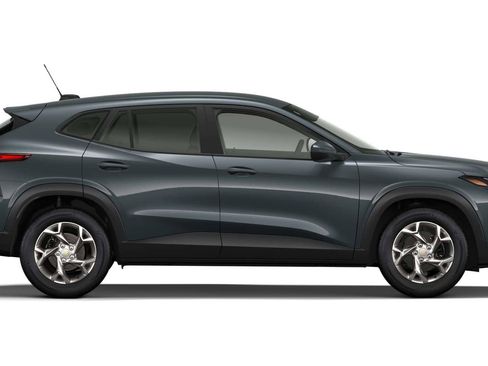 New 2026 Chevrolet Trax LS w/ LS Convenience Package FWD image 27